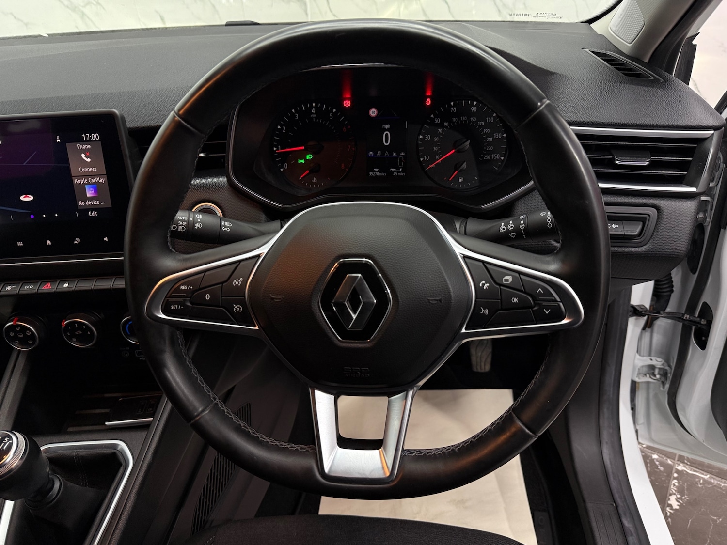 Used Renault Clio 2020 for sale - 77811180: Photo 11