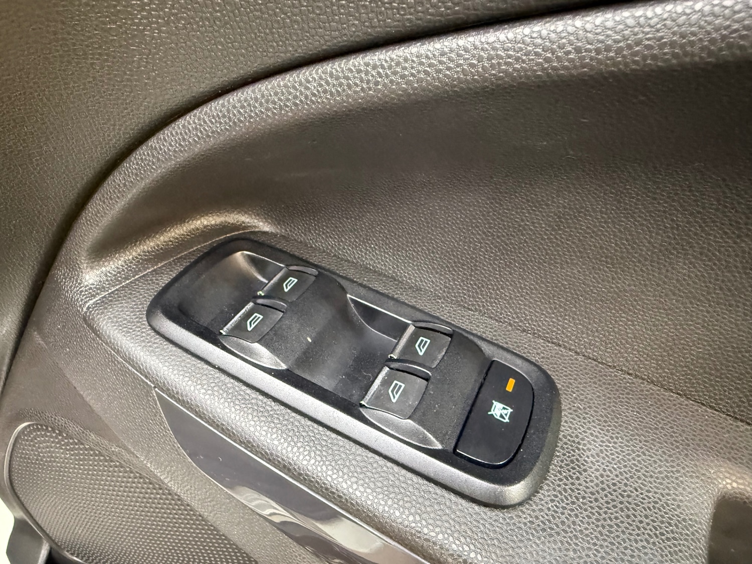 Used Ford Ecosport 2017 for sale - 77938523: Photo 15