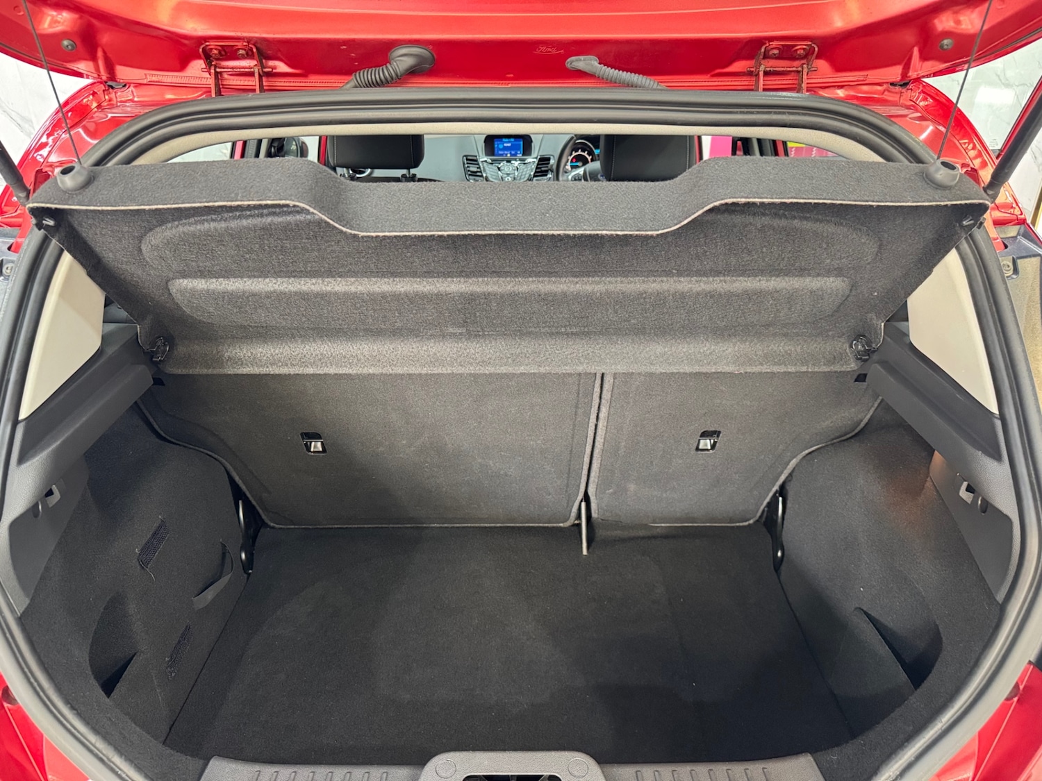 Used Ford Fiesta 2016 for sale - 76718774: Photo 9