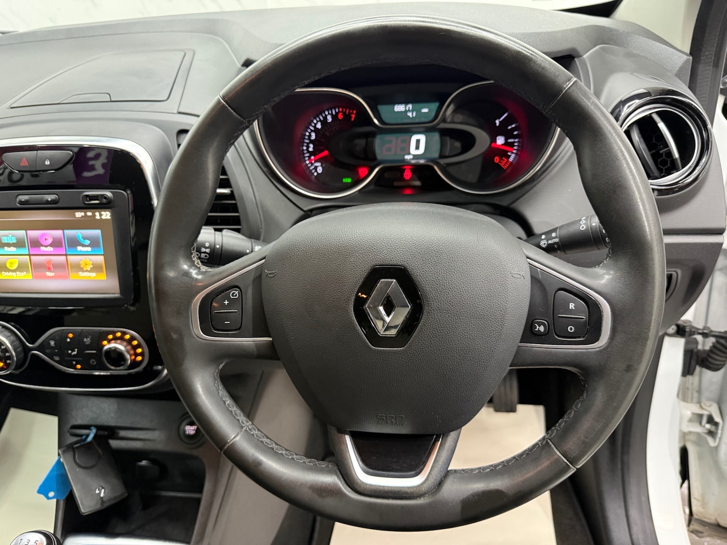 Used Renault Captur 2019 for sale - 77053431: Photo 11