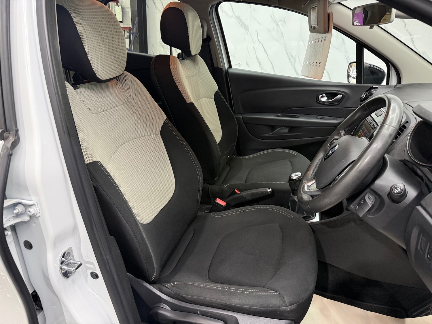 Used Renault Captur 2019 for sale - 77053431: Photo 7