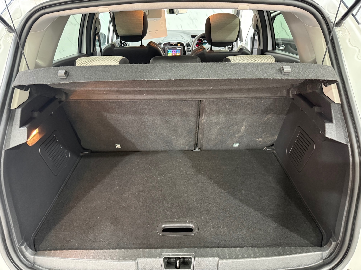 Used Renault Captur 2019 for sale - 77053431: Photo 9