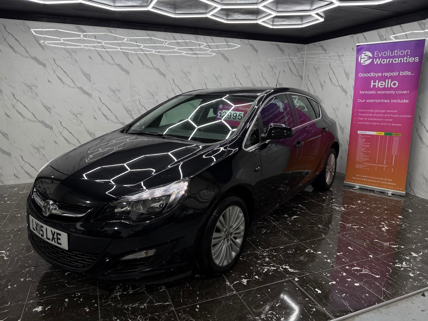 Used Vauxhall Astra 2015 for sale - 77407212: Photo 1