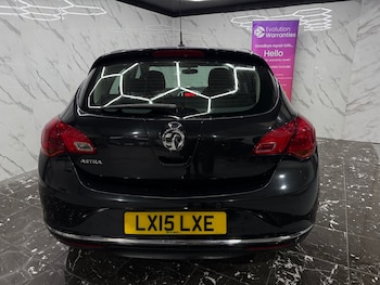Used Vauxhall Astra 2015 for sale - 77407212: Photo