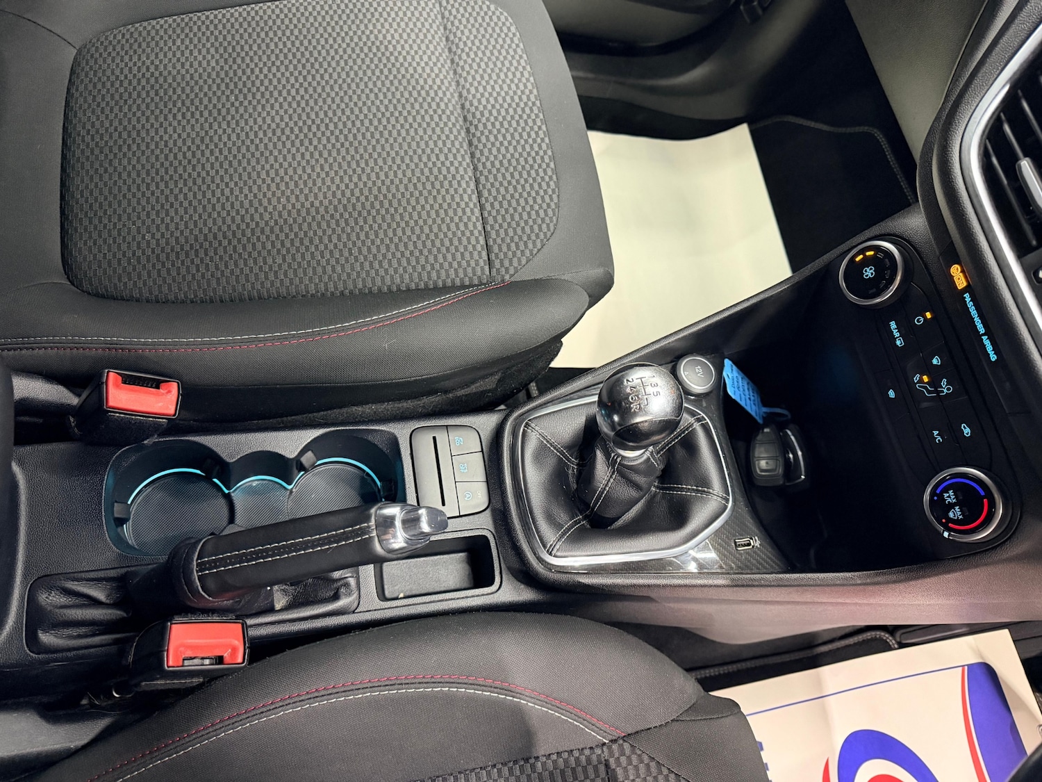 Used Ford Fiesta 2017 for sale - 77492571: Photo 12