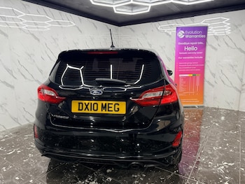 Used Ford Fiesta 2017 for sale - 77492571: Photo