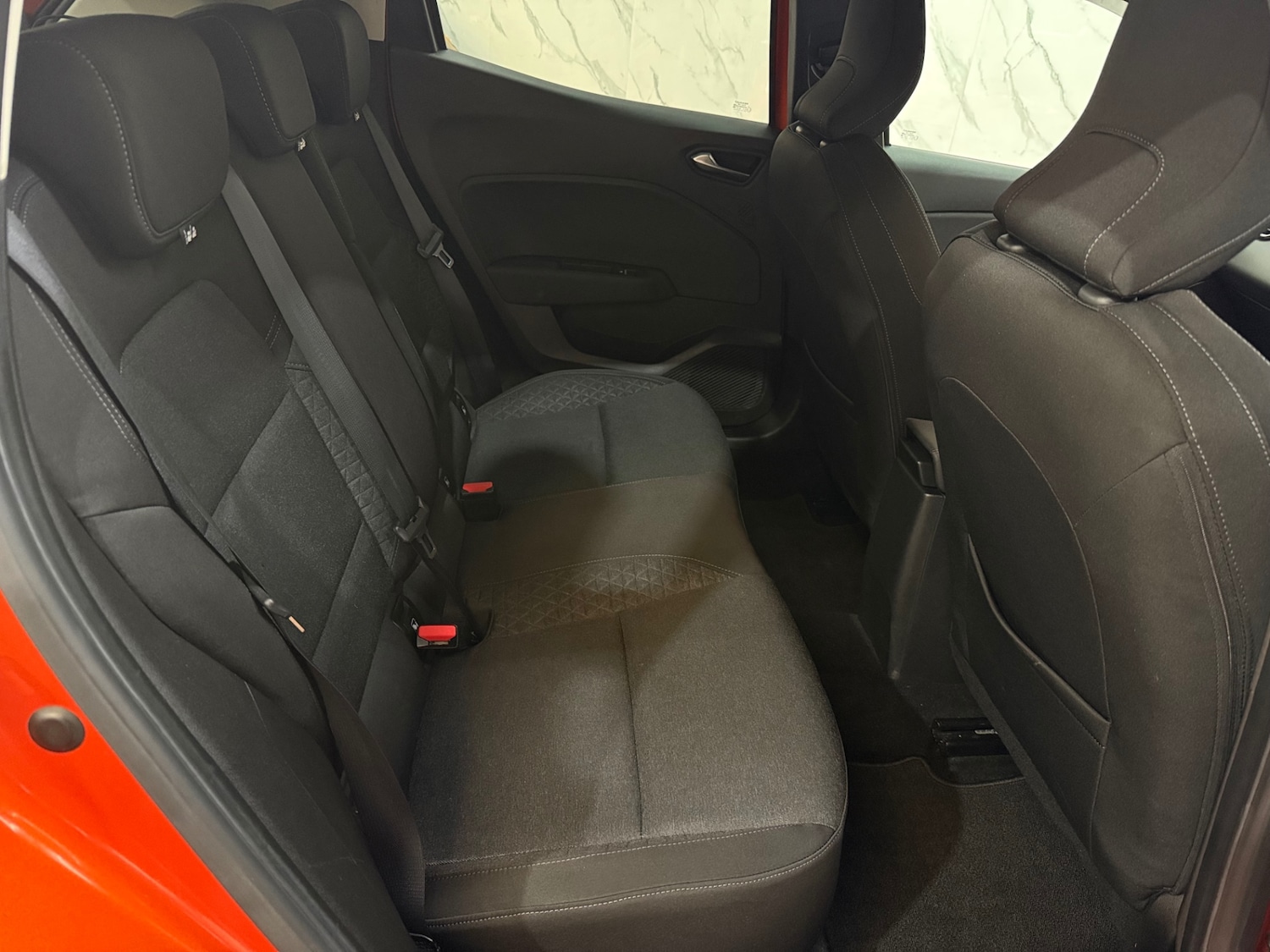 Used Renault Clio 2020 for sale - 77938518: Photo 8