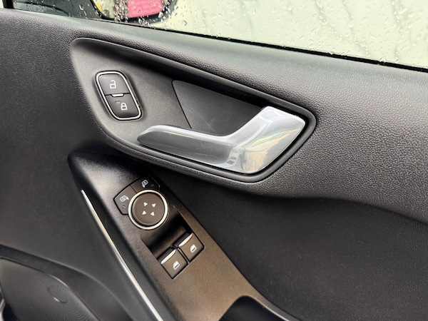 Used Ford Fiesta 2019 for sale - 76330220: Photo 15