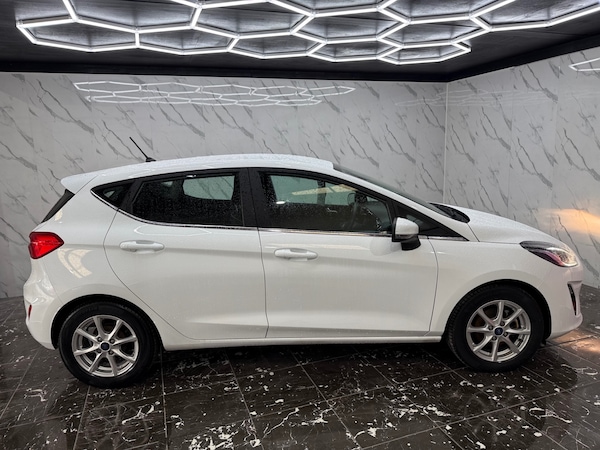 Used Ford Fiesta 2019 for sale - 76330220: Photo 6