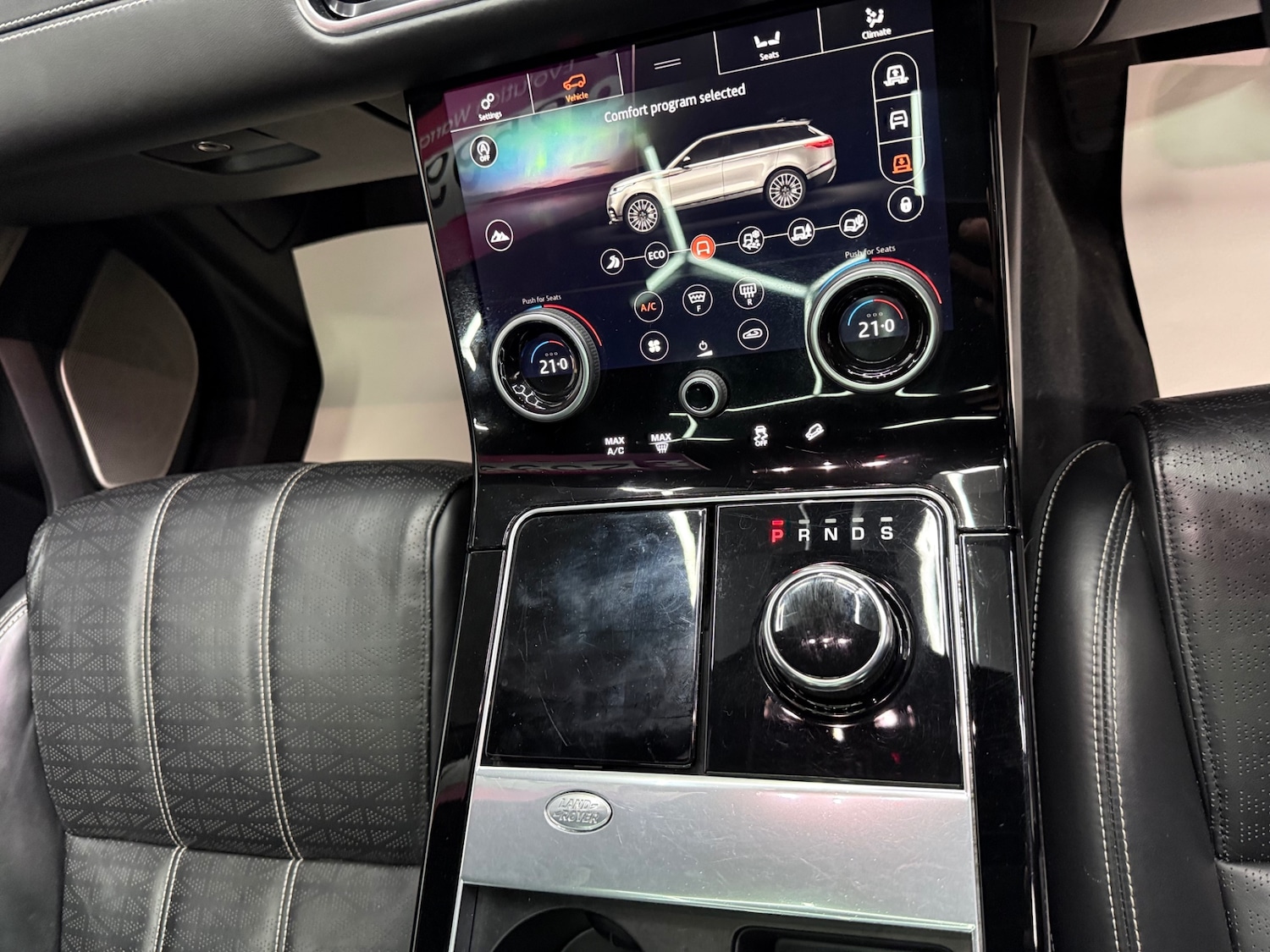 Used Land Rover Range Rover Velar 2020 for sale - 76835943: Photo 14