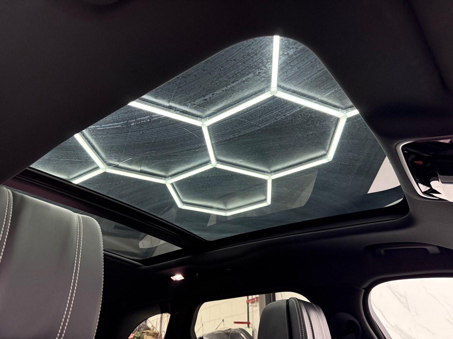 Used Land Rover Range Rover Velar 2020 for sale - 76835943: Photo 15