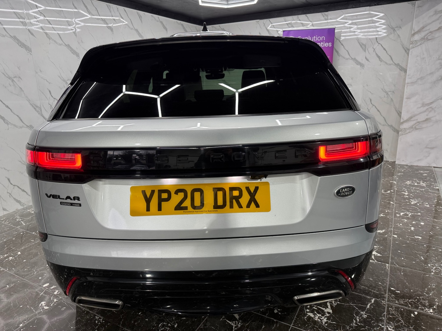 Used Land Rover Range Rover Velar 2020 for sale - 76835943: Photo 6