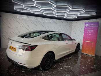 Used Tesla Model 3 2020 for sale - 74702851: Photo