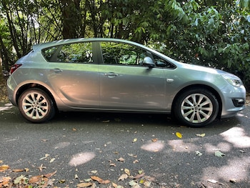 Used Vauxhall Astra 2012 for sale - 75581461: Photo