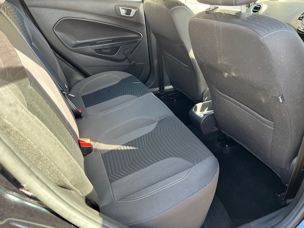 Used Ford Fiesta 2015 for sale - 76107029: Photo 13