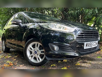 Used Ford Fiesta 2015 for sale - 76107029: Photo 2