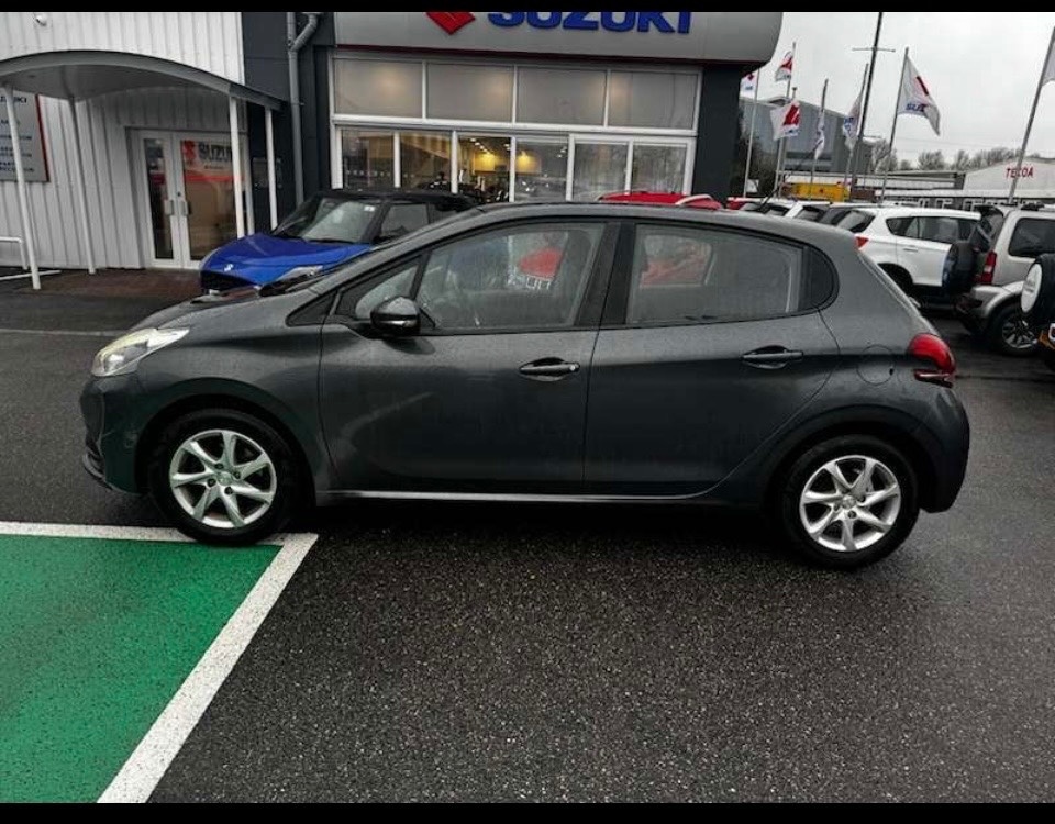 Used Peugeot 208 2016 for sale - 77627694: Photo 2