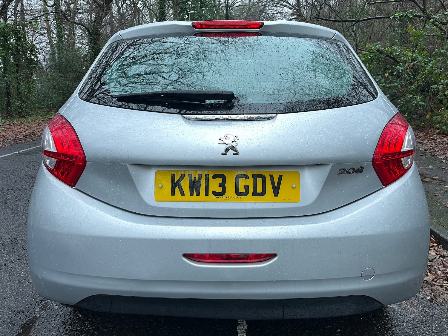 Used Peugeot 208 2013 for sale - 77147919: Photo 4