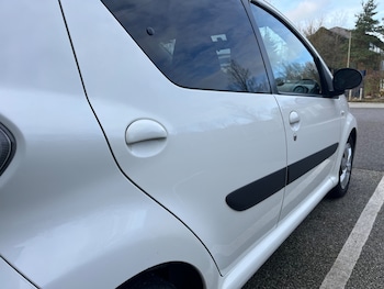 Used Toyota AYGO 2012 for sale - 77378296: Photo