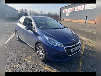 Used Peugeot 208 2016 for sale - 77627695: Photo