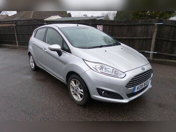 Used Ford Fiesta 2016 for sale - 77834760: Photo