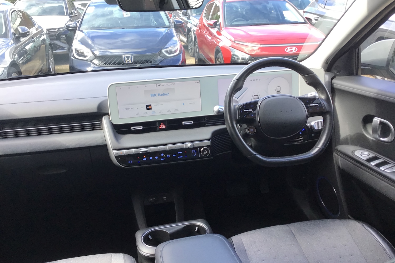 Used Hyundai IONIQ 5 2023 for sale - 76694505: Photo 3