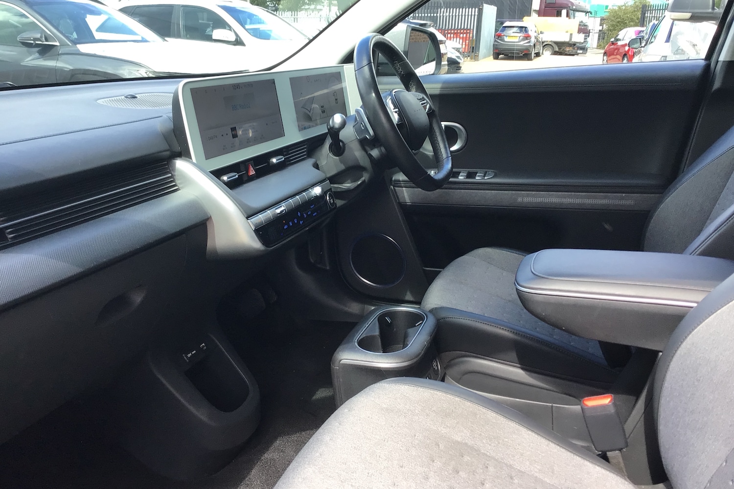 Used Hyundai IONIQ 5 2023 for sale - 76694505: Photo 6