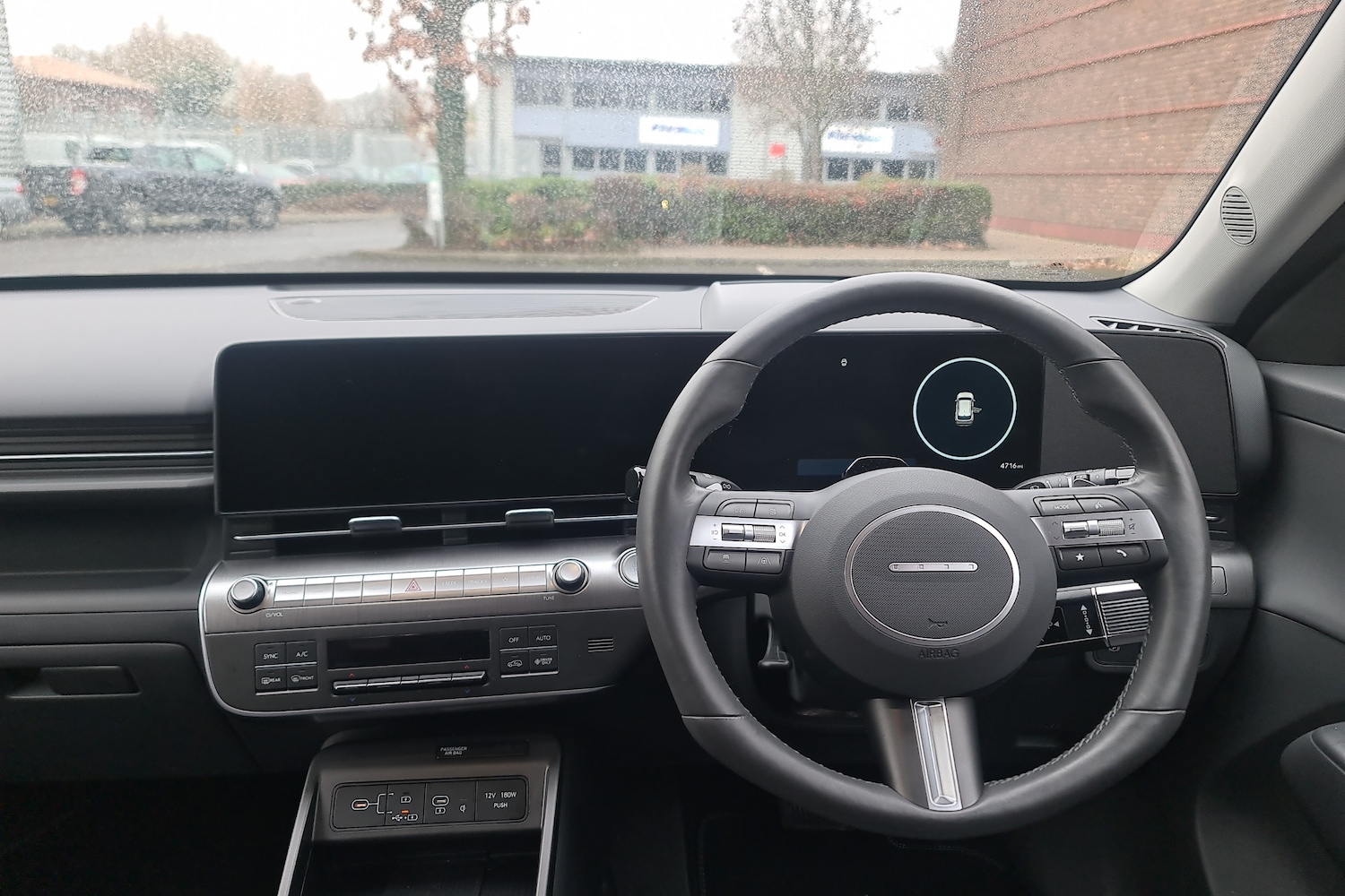 Used Hyundai KONA 2025 for sale - 77972345: Photo 3