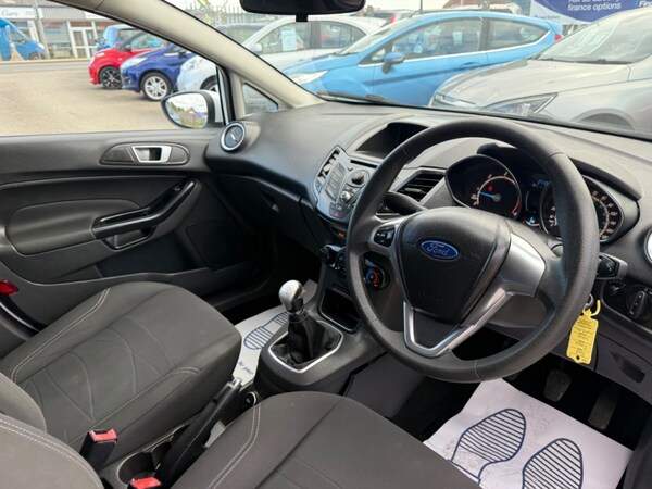 Used Ford Fiesta 2013 for sale - 75380791: Photo 9