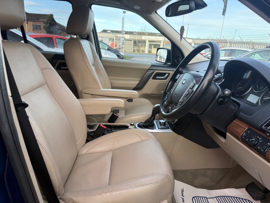 Used Land Rover Freelander 2010 for sale - 77200648: Photo 10