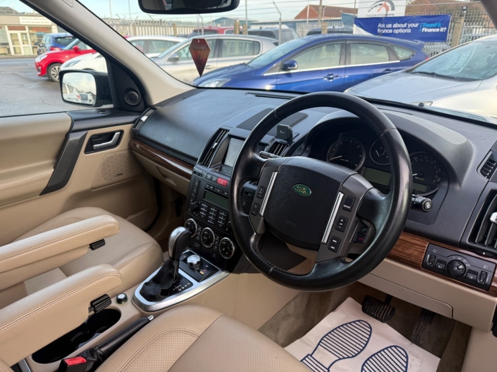 Used Land Rover Freelander 2010 for sale - 77200648: Photo 9