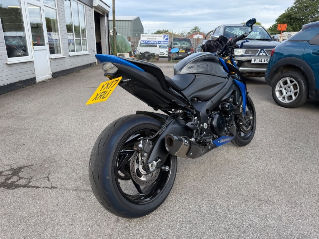 Used Suzuki GSX-S 2017 for sale - 78846247: Photo 6