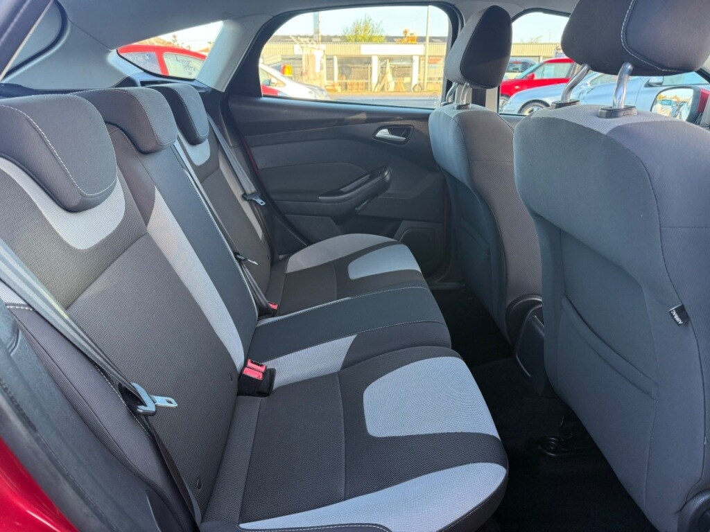 Used Ford Focus 2012 for sale - 76312259: Photo 11