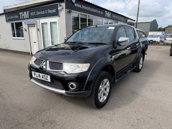 Used Mitsubishi L200 2014 for sale - 78780000: Photo
