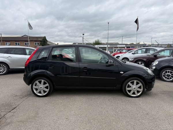Used Ford Fiesta 2008 for sale - 76197170: Photo 6