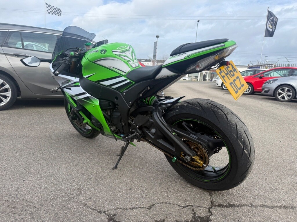 Kawasaki NINJA ZX 10