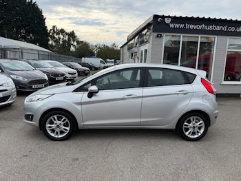 Used Ford Fiesta 2016 for sale - 76101295: Photo