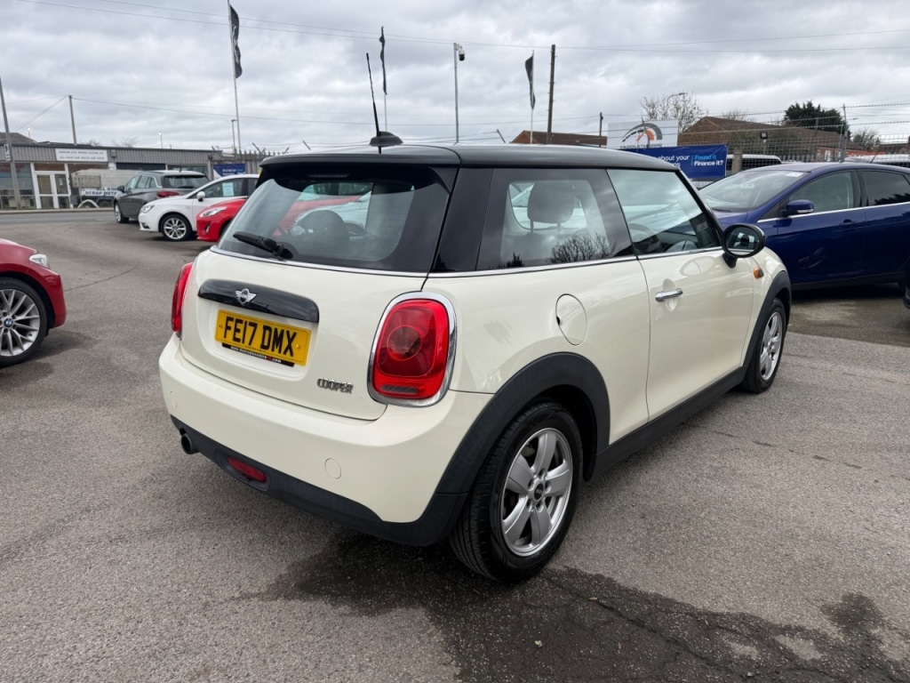 Used MINI One 2017 for sale - 77830288: Photo 5