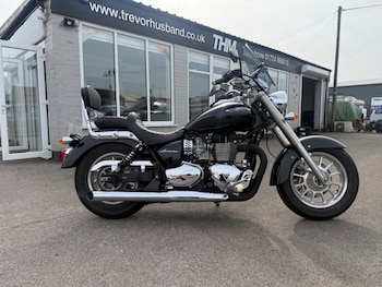 Used Triumph BONNEVILLE 2015 for sale - bike-77990249: Photo