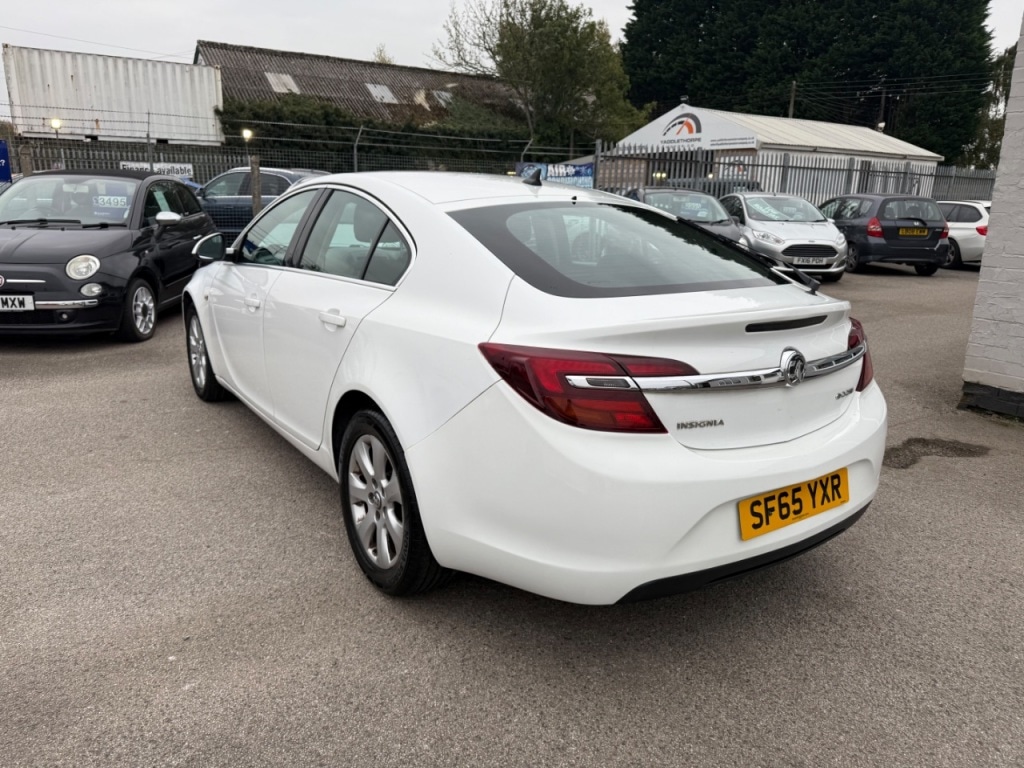 Used Vauxhall Insignia 2015 for sale - 76101293: Photo 3