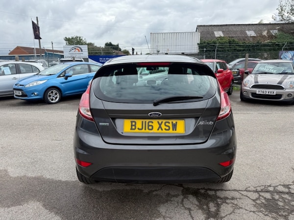 Used Ford Fiesta 2016 for sale - 75380792: Photo 4
