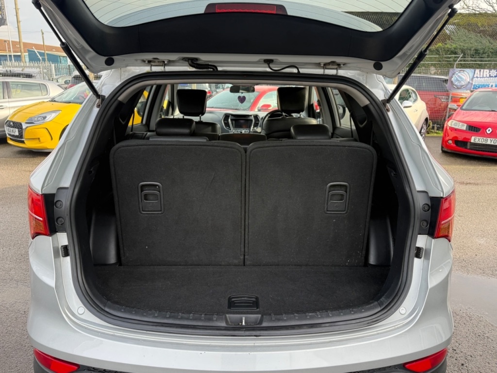 Used Hyundai Santa Fe 2013 for sale - 77493877: Photo 12