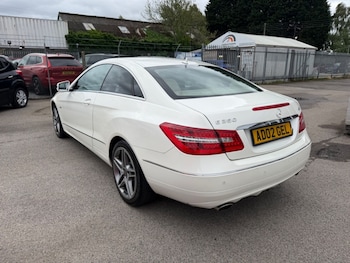 Used Mercedes-Benz E Class 2010 for sale - 78725335: Photo