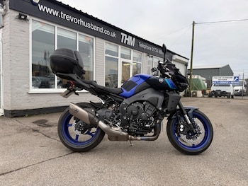 Used Yamaha MT-10 2023 for sale - bike-77079748: Photo