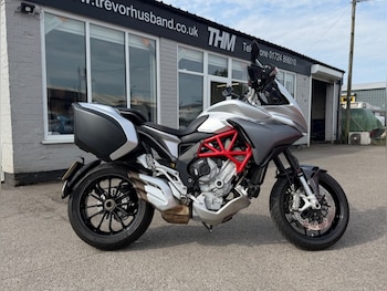 Used MV Agusta Turismo Veloce 2016 for sale - bike-78716519: Photo