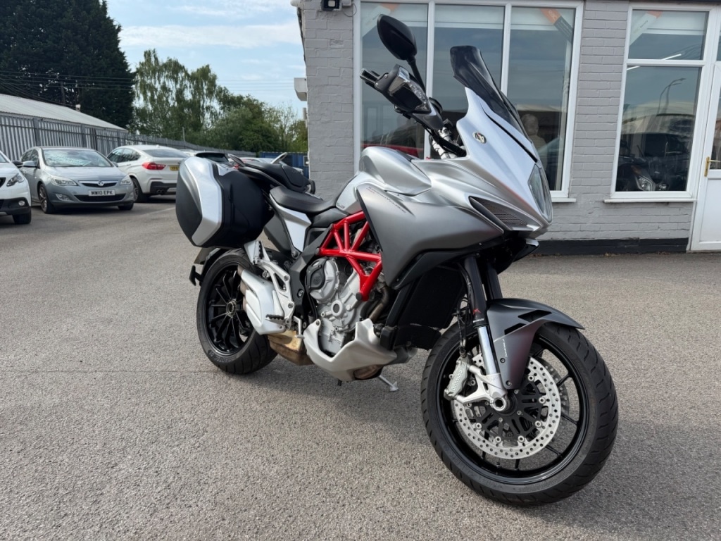 Used MV Agusta Turismo Veloce 2016 for sale - 78716519: Photo 2