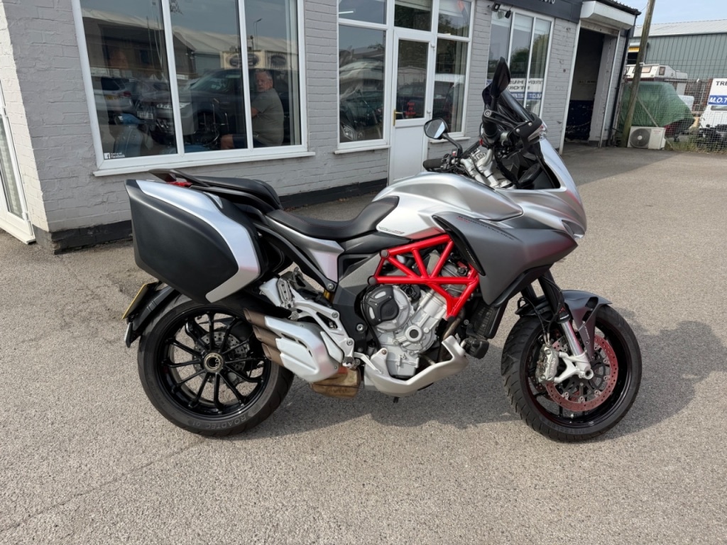 Used MV Agusta Turismo Veloce 2016 for sale - 78716519: Photo 7
