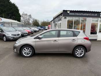 Used Toyota Auris 2015 for sale - 73180136: Photo
