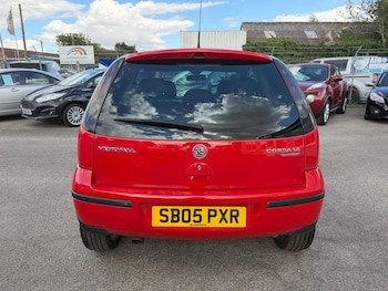 Used Vauxhall Corsa 2005 for sale - 79437342: Photo