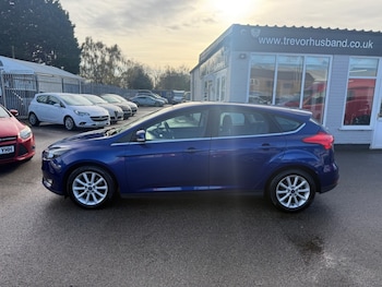 Used Ford Focus 2015 for sale - 76520240: Photo